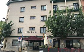 Hotel Magallon